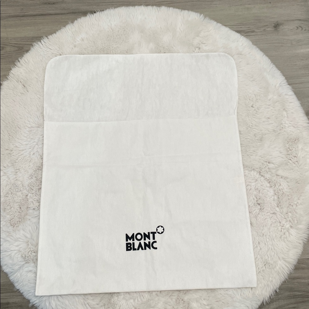 Montblanc White Pouch with Logo - Picture 4 of 10